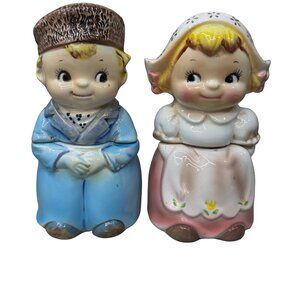 Vintage Enesco Dutch Boy & Girl Vintage Salt Pepper Set Stacking Style E-2831
